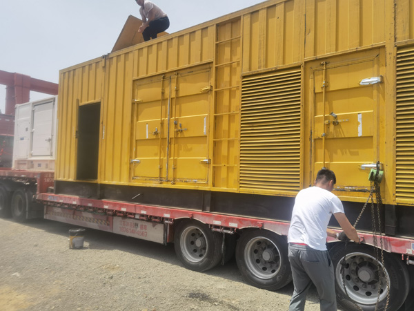 兴仁发电机出租100KW发电机需要什么规格的电缆线？